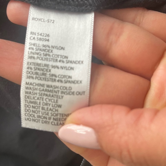 ROYAL ROBBINS WOMEN'S DISCOVERY III SKORT UPF 50 LIGHTQUICK DRY BLACK SIZE 4 - Picture 12 of 13